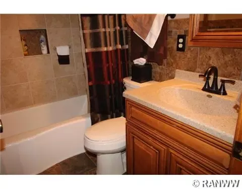 809 Maple St, Chippewa Falls, WI 54729 photo 9