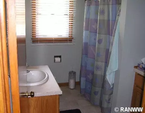 522 Thomas St, Cornell, WI 54732 photo 8