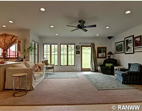 n47986 Thompson Road, Eleva, WI 54738 photo 2
