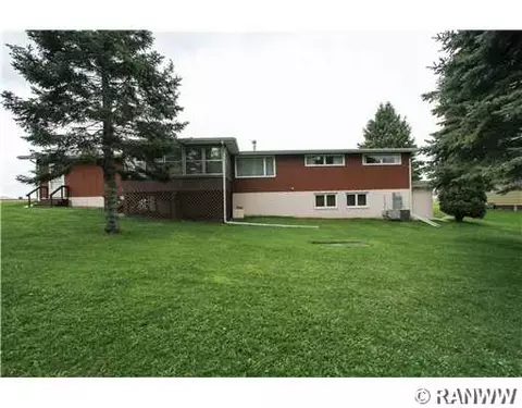 799 E 4th Ave, Stanley, WI 54768 photo 3