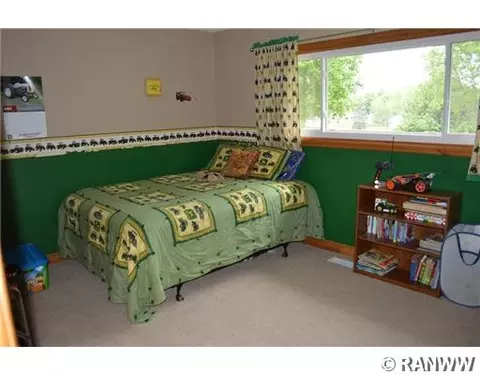 806 Ruff Pl, Bloomer, WI 54724 photo 7