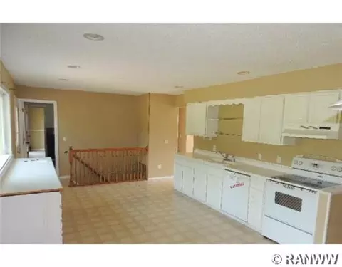 s10055 Michigan Drive, Eleva, WI 54738 photo 3