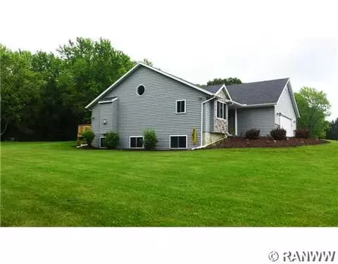 e4280 Pinewood Circle, Eleva, WI 54738 photo 2