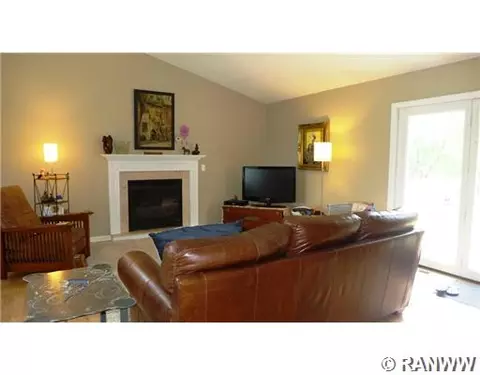 e4280 Pinewood Circle, Eleva, WI 54738 photo 11