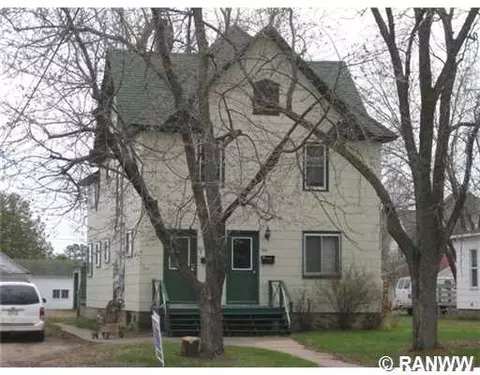 910 River St, Spooner, WI 54801 photo 1