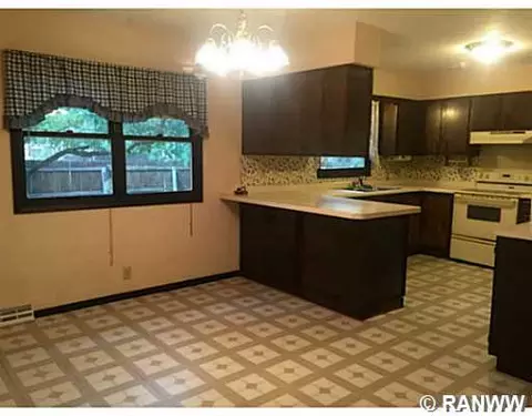 812 Riverview Ave, Colfax, WI 54730 photo 8
