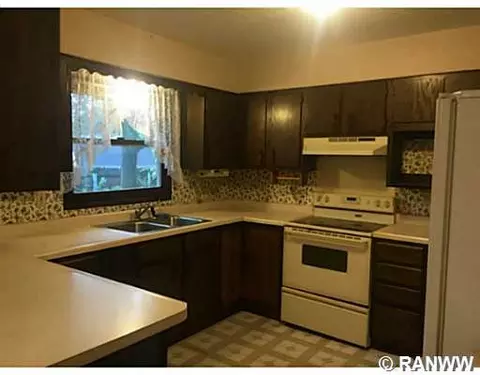 812 Riverview Ave, Colfax, WI 54730 photo 5