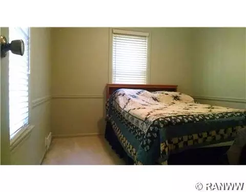 317 E 6th Ave, Stanley, WI 54768 photo 3