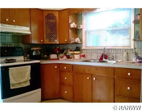 317 E 6th Ave, Stanley, WI 54768 photo 5