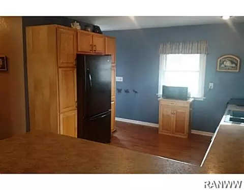 4275 E Pinewood Crk, Eleva, WI 54738 photo 4