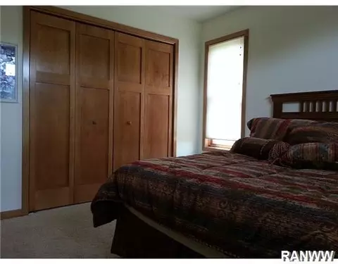 3681 Tamara Dr, Eau Claire, WI 54701 photo 14