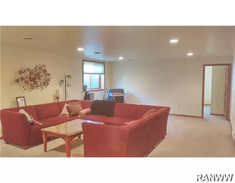 3681 Tamara Dr, Eau Claire, WI 54701 photo 10