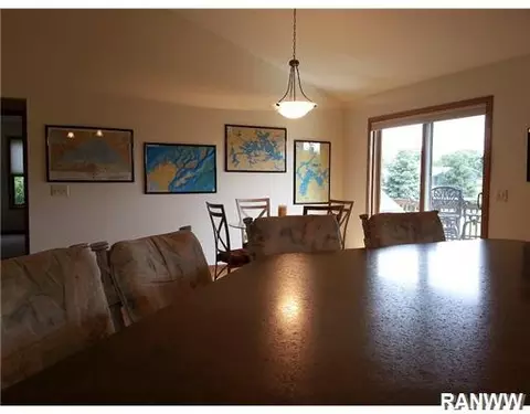 3681 Tamara Dr, Eau Claire, WI 54701 photo 8