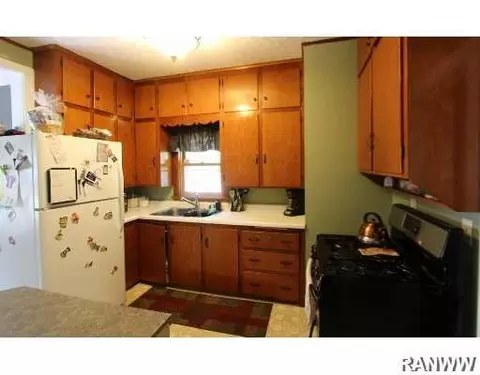 907 4th St, Chetek, WI 54728 photo 6