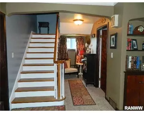 2419 E 3rd Rd, Superior, WI 54880 photo 11