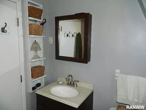 2419 E 3rd Rd, Superior, WI 54880 photo 20