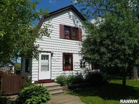 2419 E 3rd Rd, Superior, WI 54880 photo 1