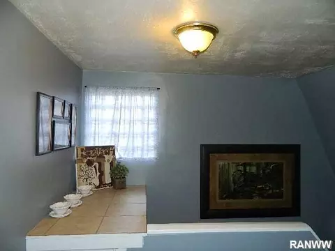 2419 E 3rd Rd, Superior, WI 54880 photo 16