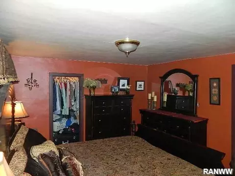 2419 E 3rd Rd, Superior, WI 54880 photo 13