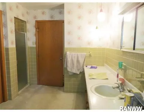 101 E Maple St, Thorp, WI 54771 photo 3