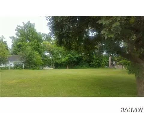201 E Brown St, Augusta, WI 54722 photo 2