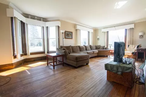225 E 5th Ave, Stanley, WI 54768 photo 3