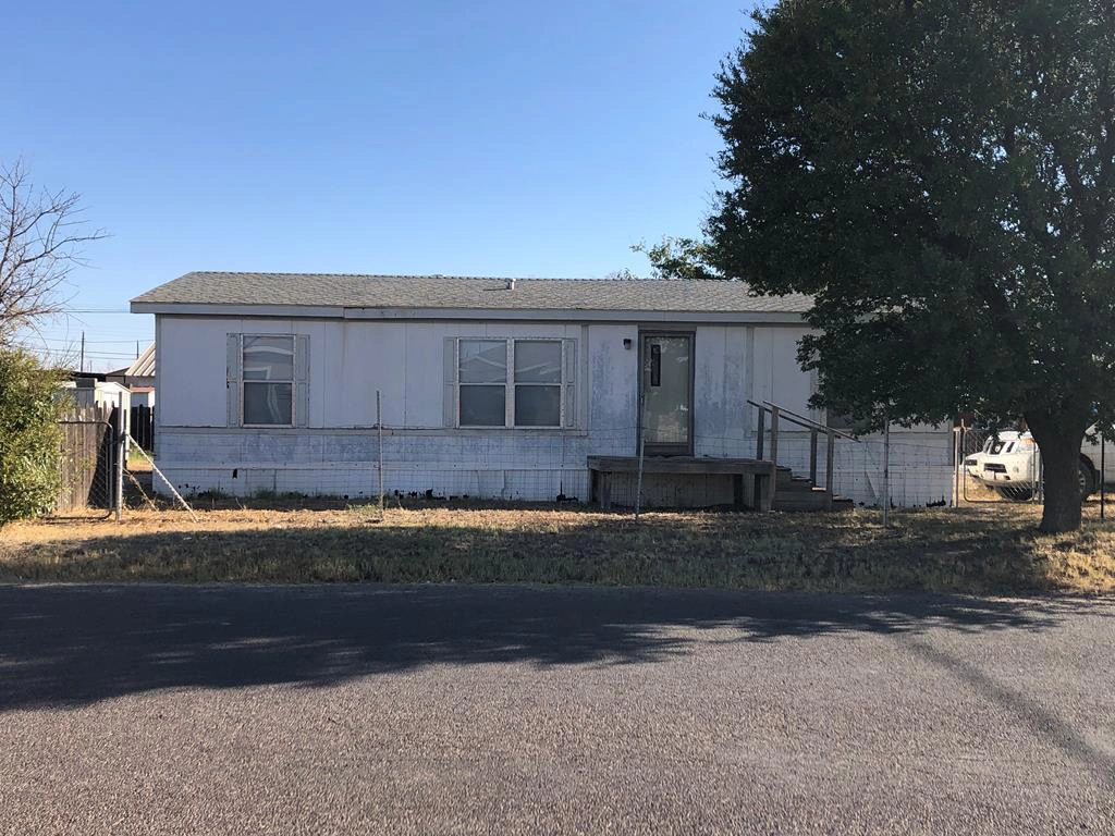 201 E 7th St, Crane, TX 79731 photo 1