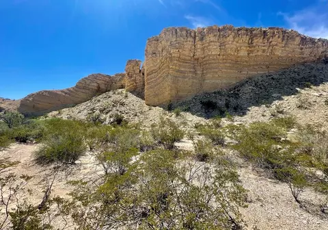 Tr 2535 Private Rd, Terlingua, TX 79852