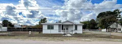509 N 2nd St, Alpine, TX 79830