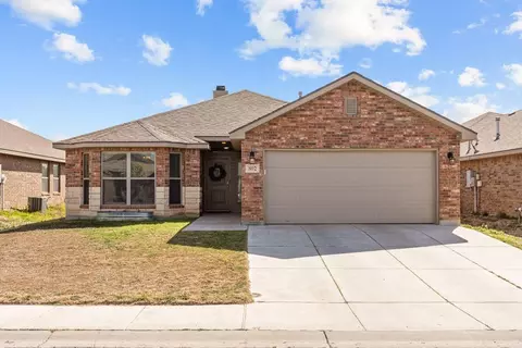 802 E 92nd St, Odessa, TX 79765 photo 1