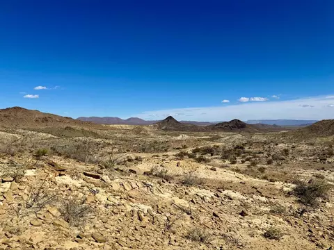 Tr 1289 Private Rd, Terlingua, TX 79852