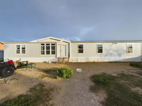 511 Van St, Kermit, TX 79745 photo 1