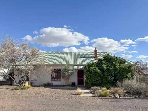200 E 2nd St, Marfa, TX 79843 photo 1