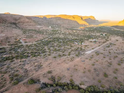 000 Wagon Rd, Alpine, TX 79830 photo 27