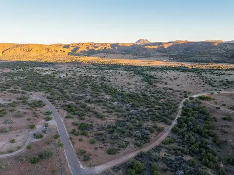 000 Wagon Rd, Alpine, TX 79830 photo 25