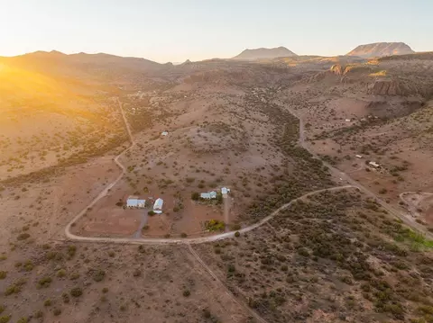 000 Wagon Rd, Alpine, TX 79830 photo 30