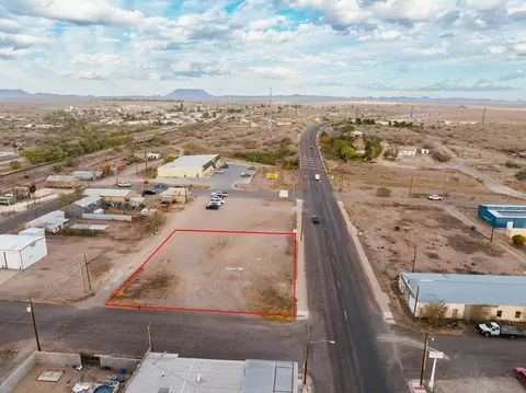 401 E Hwy 90, Marfa, TX 79843 photo 7
