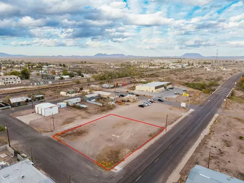401 E Hwy 90, Marfa, TX 79843 photo 9