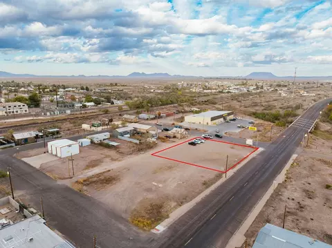 403 E Hwy 90, Marfa, TX 79843 photo 8