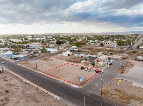 403 E Hwy 90, Marfa, TX 79843 photo 9