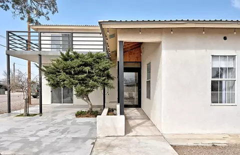 1007 E Texas St, Marfa, TX 79843 photo 1