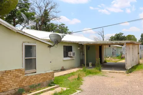 1404 E Ave F, Alpine, TX 79830 photo 3