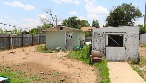 1404 E Ave F, Alpine, TX 79830 photo 4