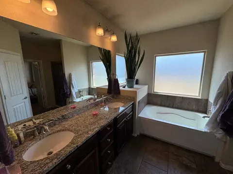 Bath - 6981 King Ranch Rd, Odessa, TX 79765 photo 1 of 3