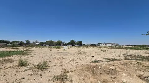 8612 W Juanita Ave, Odessa, TX 79763