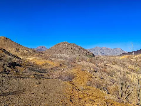 33947 Ocotillo Ave, Terlingua, TX 79852