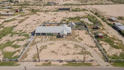 264 E 44th Ln, Fort Stockton, TX 79735