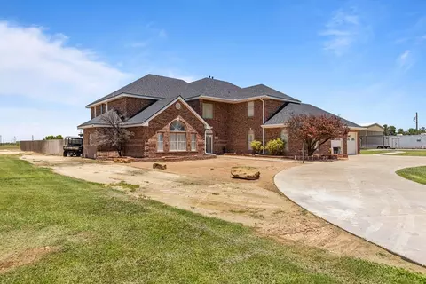 1941 E Southfork St, Odessa, TX 79766