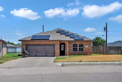 736 Shepherd Cir, Andrews, TX 79714
