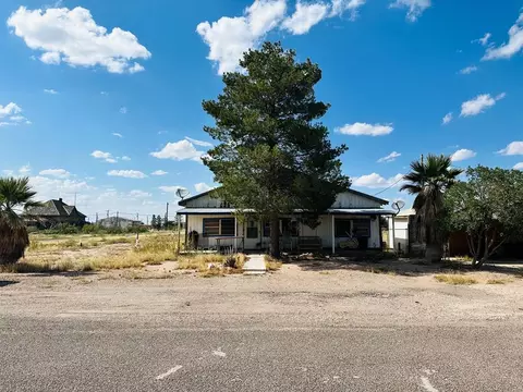 113 W Rio Grande Ave, Barstow, TX 79719